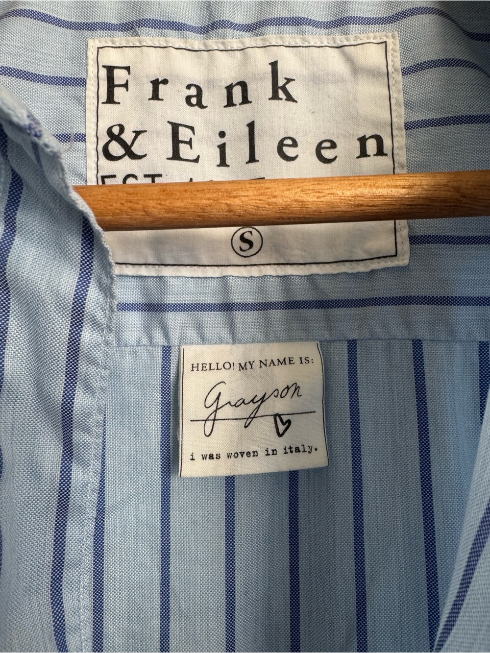 Frank & Eileen Grayson Blue / Navy Striped Shirt Size Small - Picture 4 of 7